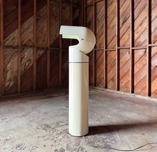 Gae Aulenti " Mezzo Pileo " Floor Lamp for Artemide, Italy, c.1972