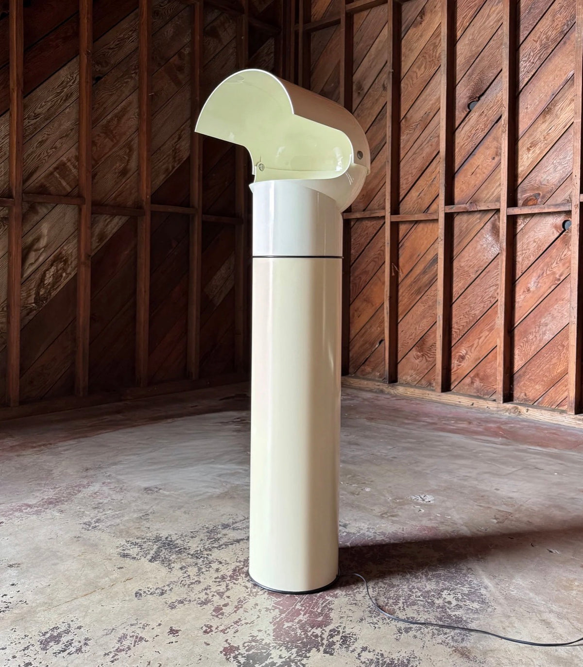 Gae Aulenti " Mezzo Pileo " Floor Lamp for Artemide, Italy, c.1972