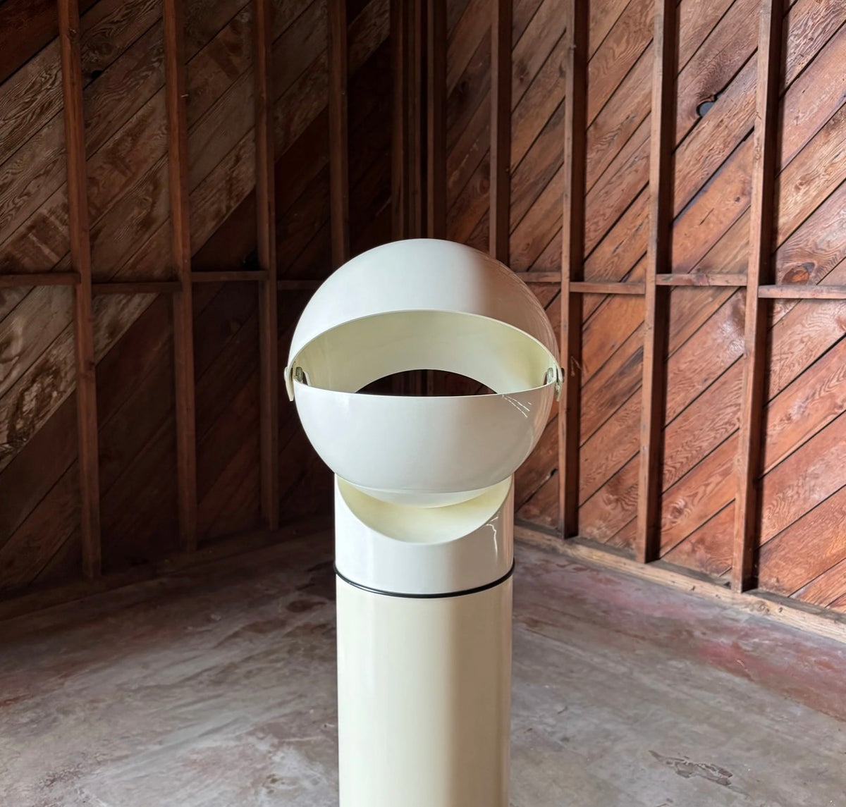 Gae Aulenti " Mezzo Pileo " Floor Lamp for Artemide, Italy, c.1972