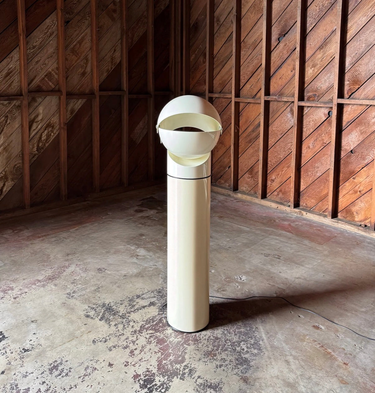 Gae Aulenti " Mezzo Pileo " Floor Lamp for Artemide, Italy, c.1972